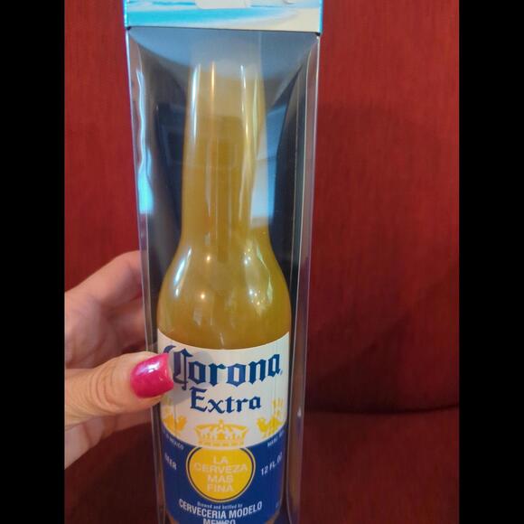 Corona bottle-shaped true wireless speaker - Picture 5 of 8